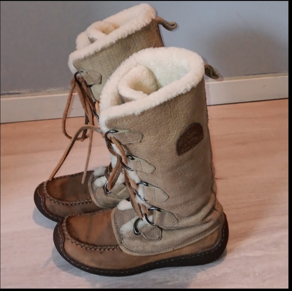 Sorel leather sheepskin tall boots - Picture 2 of 5